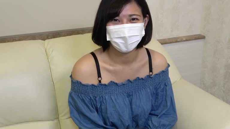 FC2PPV-2731996 G컵 가슴을 가진 가면을 쓴 여자 일본 야동-노모