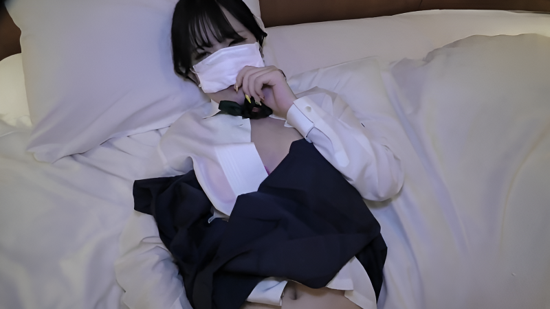 FC2PPV-4660850 교복을 입은 귀여운 미소녀 일본 야동-노모