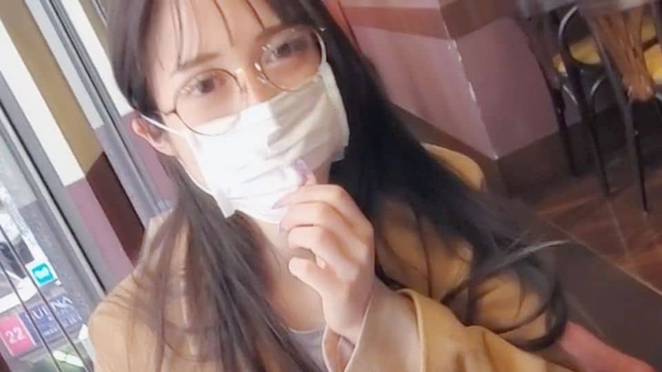 FC2PPV-1849089 호텔 비밀회의 중 안경쓴 여자와 섹스 일본 야동-노모