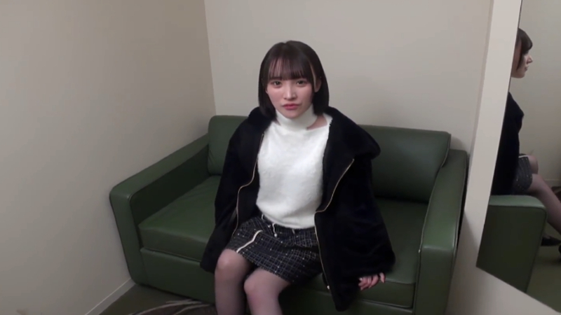 FC2PPV-4545151 짧은 단발 머리의 귀여운 미소녀 일본 야동-노모