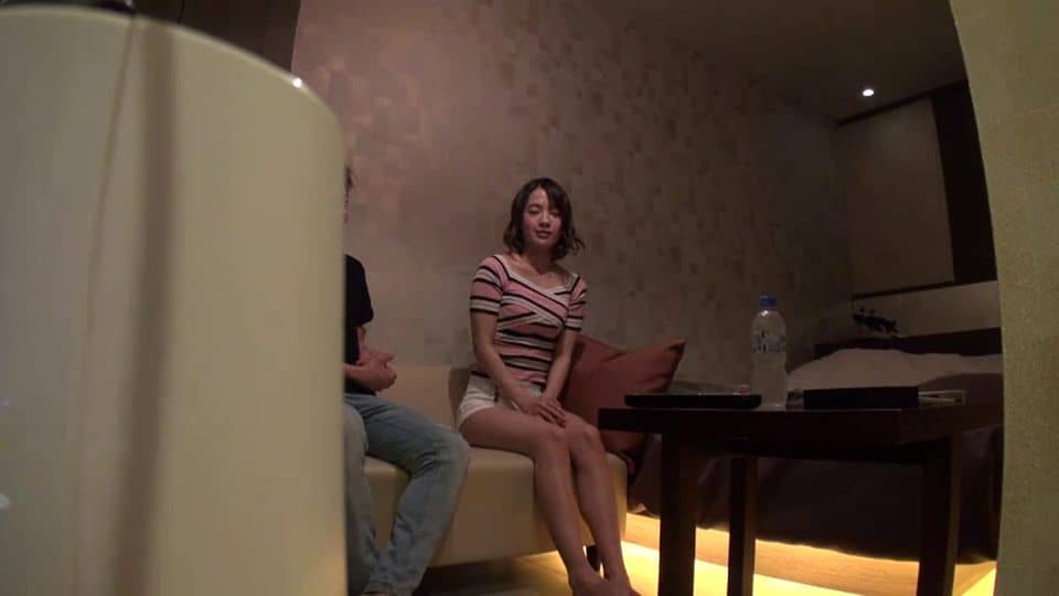 FC2PPV-1152020 날씬하고 아름다운 소녀 일본 야동-노모