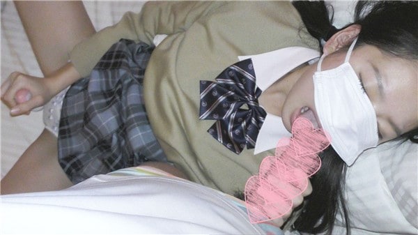 FC2PPV-744511 검은 양갈래 머리 스타일의 세일러복을 입은 시골 소녀 일본 야동-노모