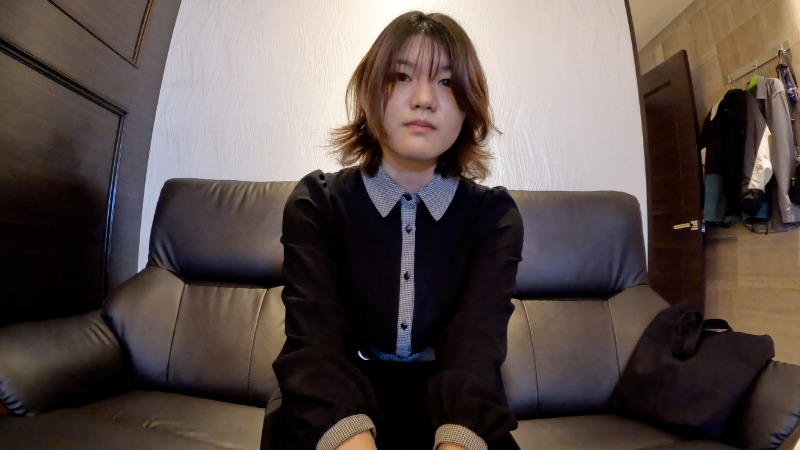 FC2PPV-4067262 변태적인 성 행위를 18세 소녀 야동-노모