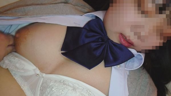 FC2PPV-1604638 민감한 젖통을 가진 아이 일본 야동-노모