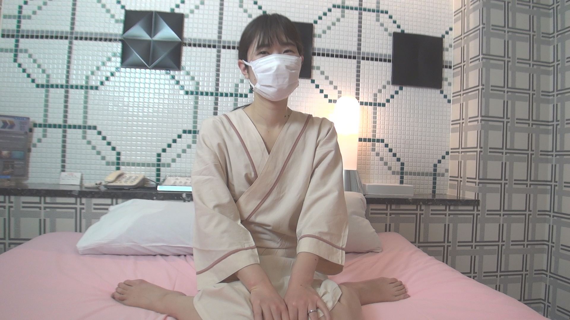 FC2PPV-2598449 아담한 몸매를 가진 단발머리 소녀 일본 야동-노모